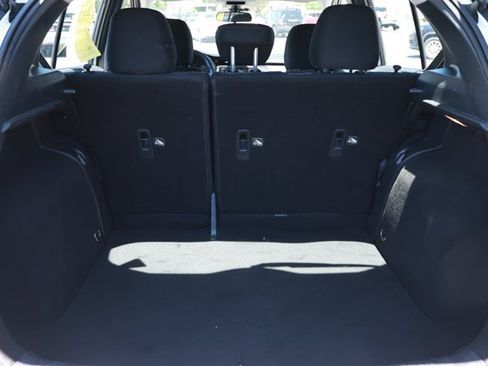 Used 2021 Nissan Kicks SR FWD image 10
