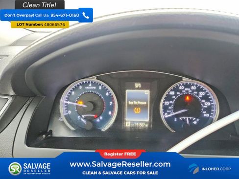 Used 2016 Toyota Camry LE image 12