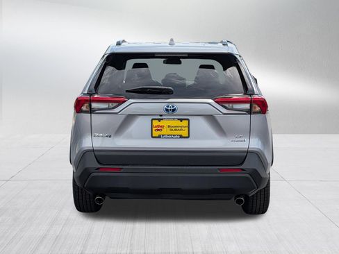 Used 2024 Toyota RAV4 LE AWD/4WD image 6