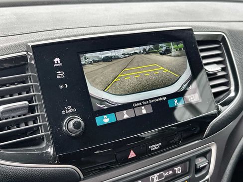 Used 2025 Honda Passport EX-L image 28