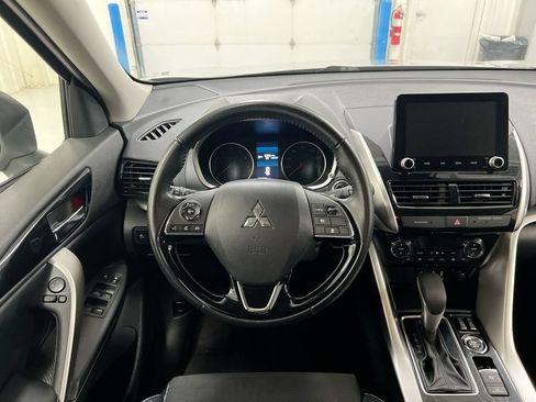 Used 2024 Mitsubishi Eclipse Cross SE AWD/4WD image 11