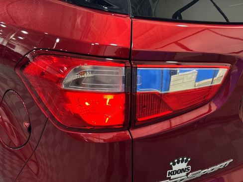 Used 2019 Ford EcoSport SE FWD image 18
