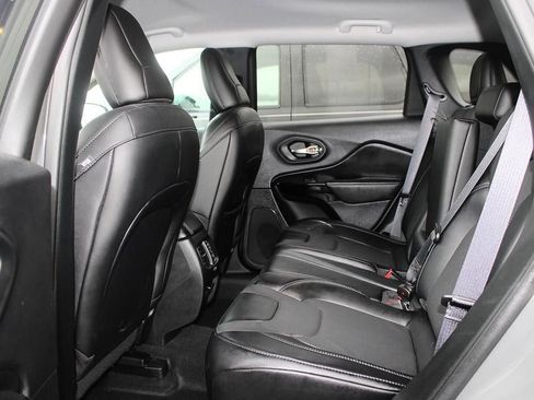 Used 2023 Jeep Cherokee Altitude Lux image 33