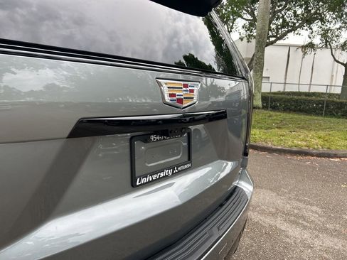 Used 2026 Cadillac Escalade Sport w/ Touring Package AWD/4WD image 20