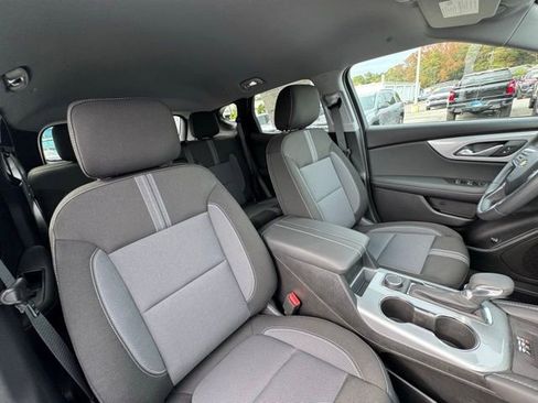 New 2026 Chevrolet Blazer LT w/ Convenience Package FWD image 17