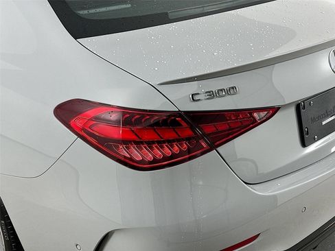 Used 2025 Mercedes-Benz C 300 4MATIC Sedan image 43