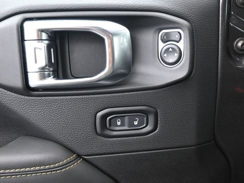 New 2025 Jeep Wrangler Sahara w/ Technology Group image 13