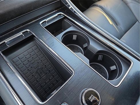 New 2026 Lincoln Aviator Reserve w/ Luxury Package image 20