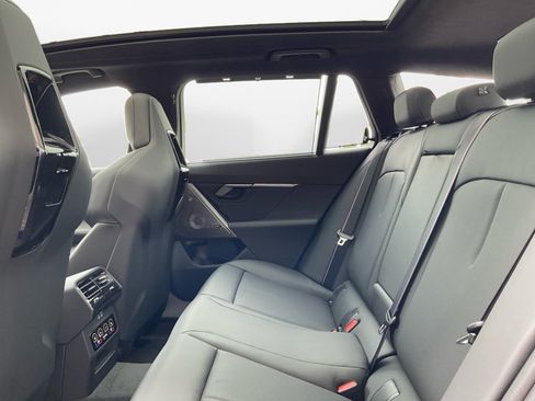 New 2027 BMW M5 Touring AWD/4WD image 13