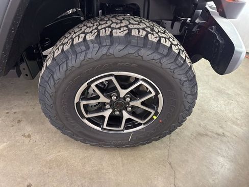 New 2026 Jeep Wrangler Unlimited Rubicon image 21