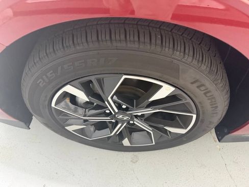 Used 2025 Hyundai Sonata SEL FWD image 6