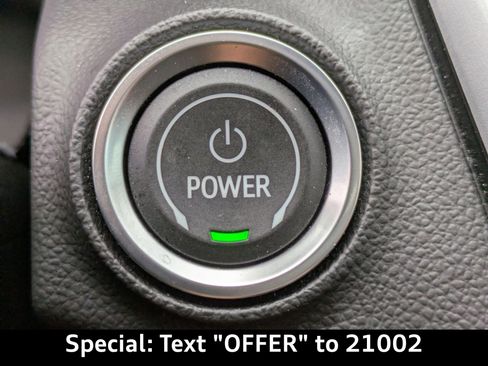 Used 2023 Chevrolet Bolt EUV LT image 34