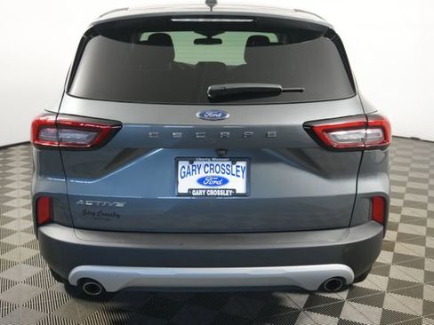 Used 2025 Ford Escape Active w/ Cold Weather Package FWD image 4