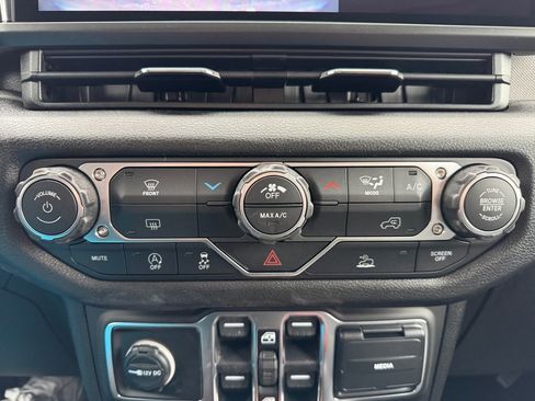 New 2026 Jeep Wrangler Sport image 18