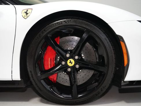 Used 2025 Ferrari SF90 Spider AWD/4WD image 14