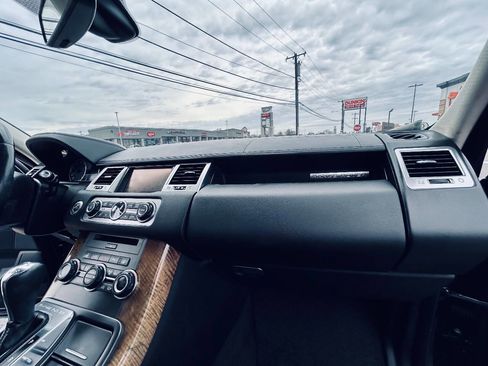 Used 2012 Land Rover Range Rover Sport HSE LUX image 35