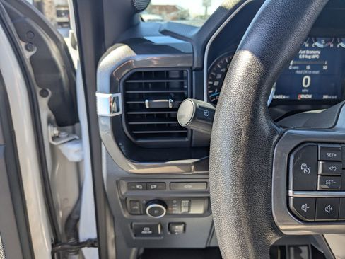 Used 2022 Ford F150 XLT w/ Equipment Group 302A High image 16