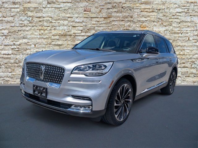 Used 2020 Lincoln Aviator Reserve w/ Equipment Group 202A AWD/4WD image 5