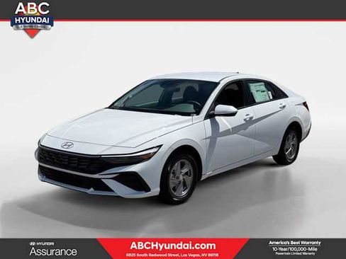 New 2026 Hyundai Elantra SE FWD image 1