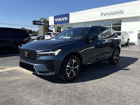 New 2026 Volvo XC60 B5 Core AWD/4WD image 1