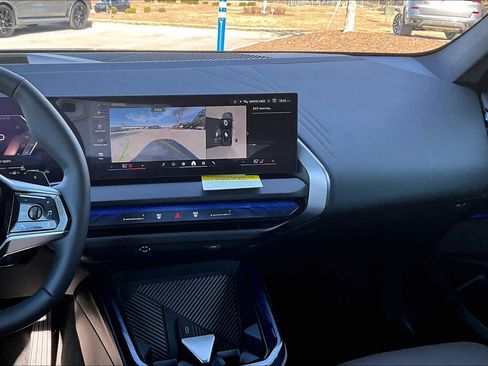 Used 2026 BMW X3 xDrive30 w/ Premium Package image 6