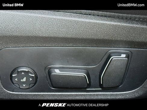 Used 2026 BMW 330i Sedan RWD image 4