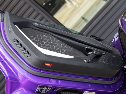 Used 2026 Lamborghini Revuelto AWD/4WD image 32