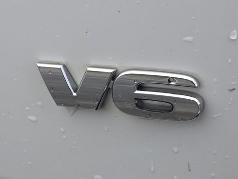 Used 2020 Toyota Tacoma SR image 24