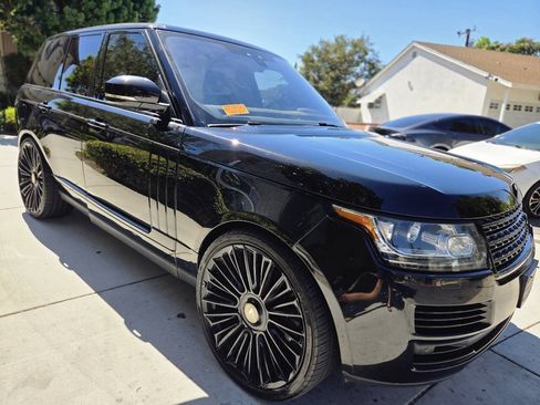 Used 2017 Land Rover Range Rover HSE AWD/4WD image 19