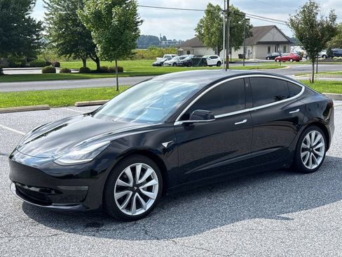 Used 2020 Tesla Model 3 Long Range AWD/4WD image 3