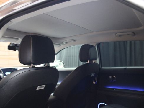 Used 2023 Hyundai Ioniq 5 Limited image 19