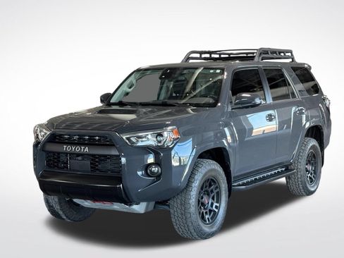 Used 2024 Toyota 4Runner TRD Pro AWD/4WD image 4