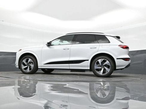 New 2025 Audi Q6 e-tron Premium Plus AWD/4WD image 29