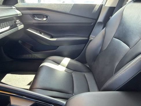 Used 2025 Honda Accord EX-L image 23