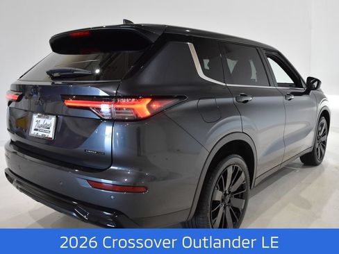 New 2026 Mitsubishi Outlander LE FWD image 4