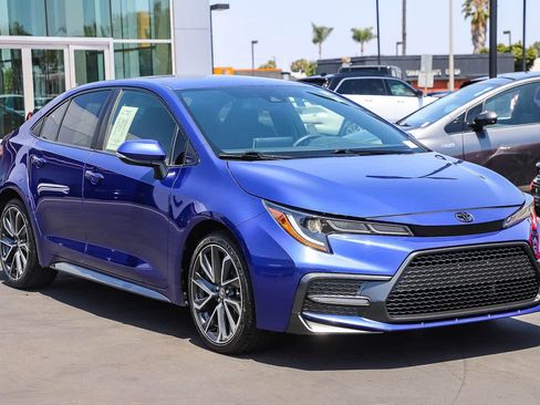 Used 2020 Toyota Corolla SE FWD image 3