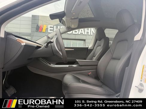 Used 2023 Tesla Model Y Long Range AWD/4WD image 7