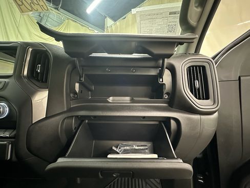 Certified 2023 GMC Sierra 1500 Pro w/ Graphite Edition AWD/4WD image 16