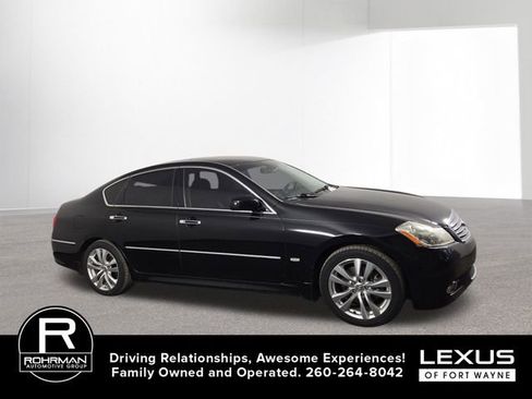 Used 2010 INFINITI M35 Base w/ Technology Pkg image 5
