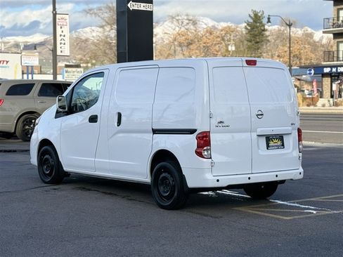 Used 2021 Nissan NV200 SV image 5