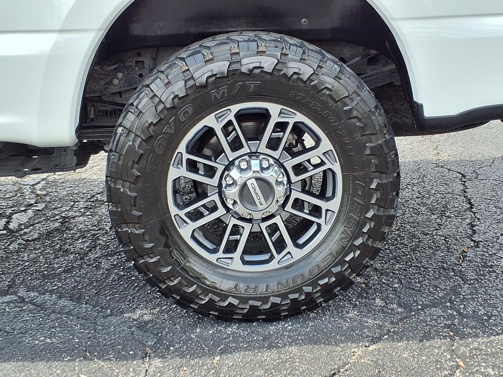 Certified 2024 Ford F350 Limited w/ FX4 Off-Road Package AWD/4WD image 10