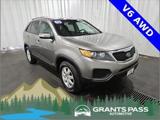 Used 2013 Kia Sorento LX image 1