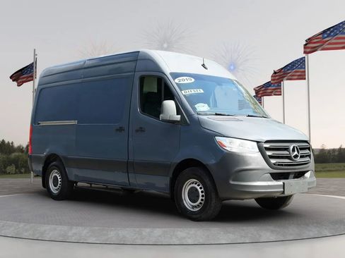 Used 2019 Mercedes-Benz Sprinter 144 image 7