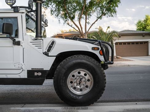 Used 1994 HUMMER H1 4-Door Hard Top AWD/4WD image 11