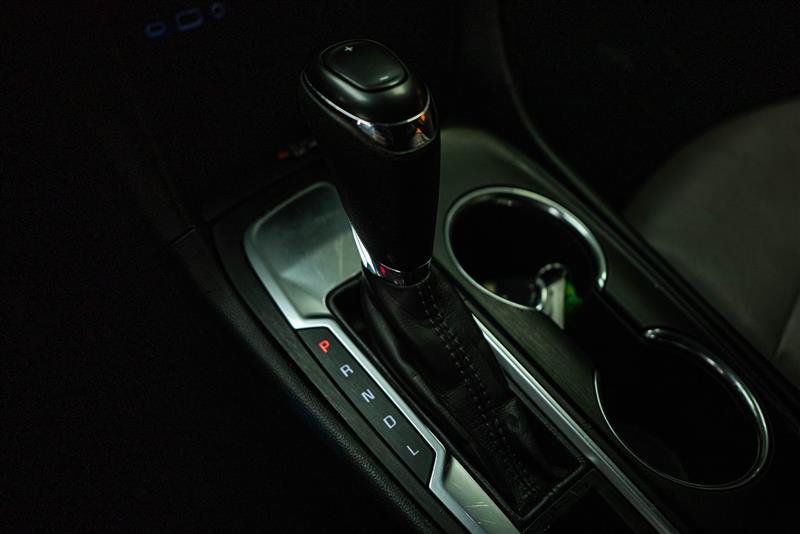Used 2020 Chevrolet Equinox Premier FWD image 19