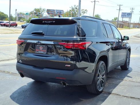 Used 2022 Chevrolet Traverse RS w/ LPO, Floor Liner Package AWD/4WD image 4
