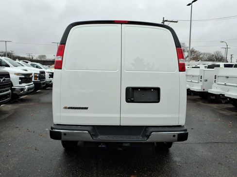 New 2025 Chevrolet Express 2500 w/ Driver Convenience Package RWD image 6