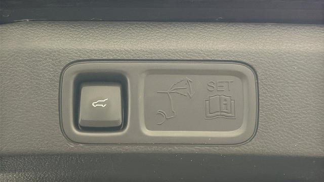 Used 2024 Ford Expedition Limited AWD/4WD image 30