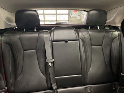 Used 2023 Buick Envision Essence w/ Technology Package I AWD/4WD image 30