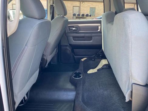 Used 2017 RAM 2500 SLT image 25